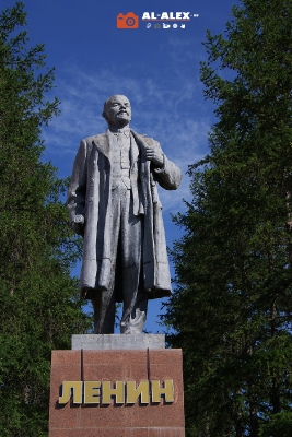 Памятник Ленину, Североуральск